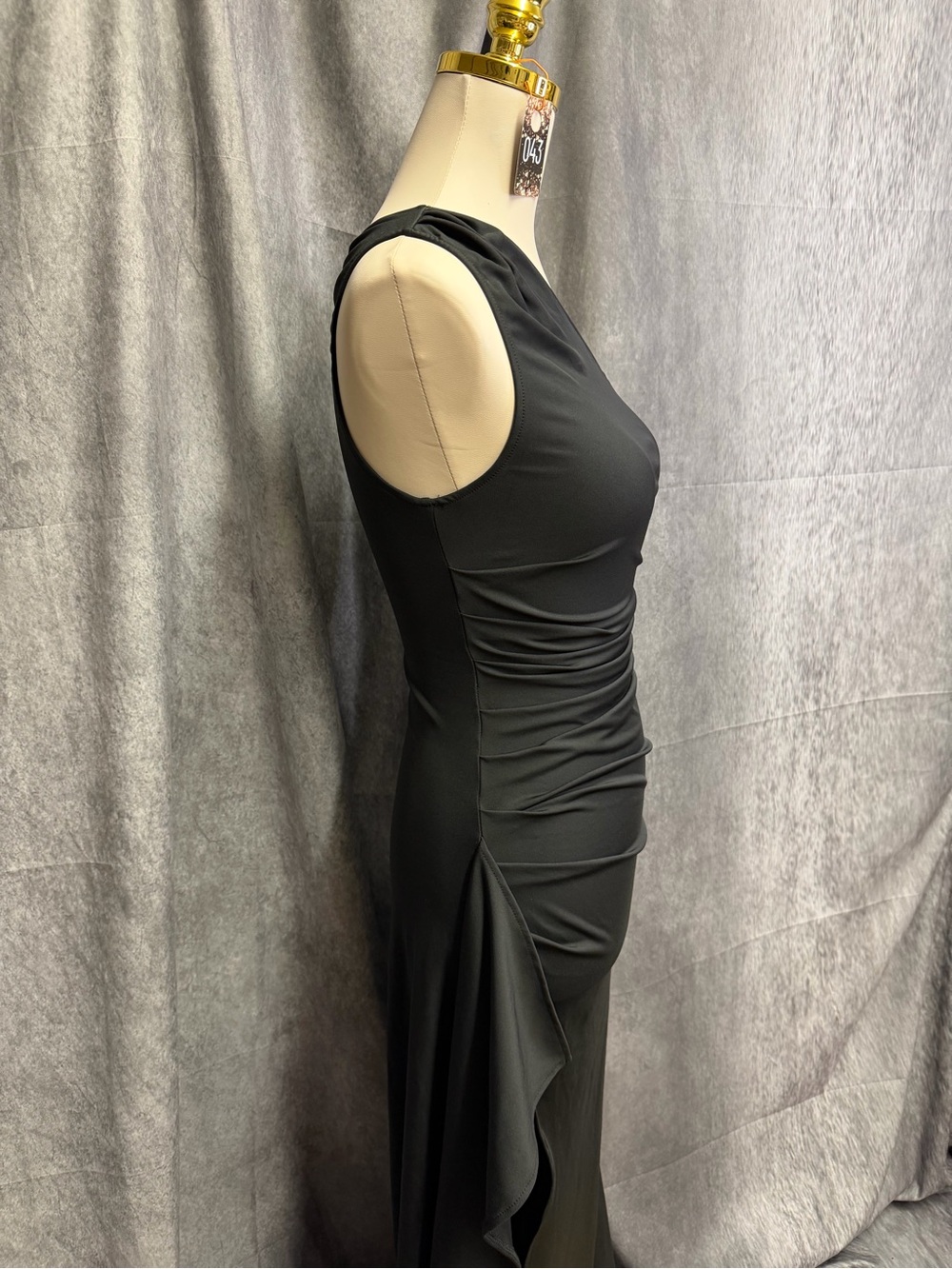 One-Shoulder Black Evening Dress - Picture 3 of 6